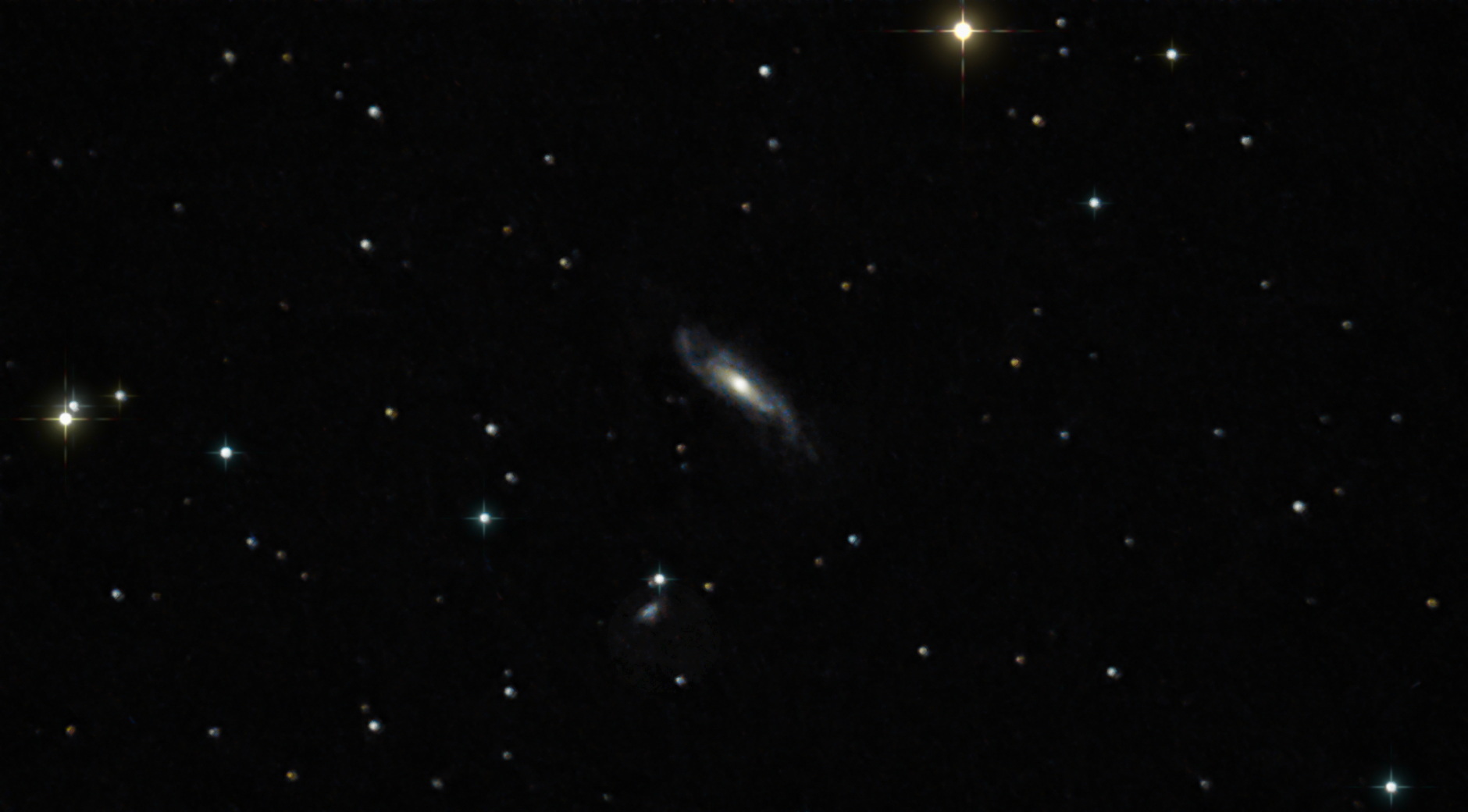 NGC 3976; Holm 305, galaxia tipo Seyfert 2.