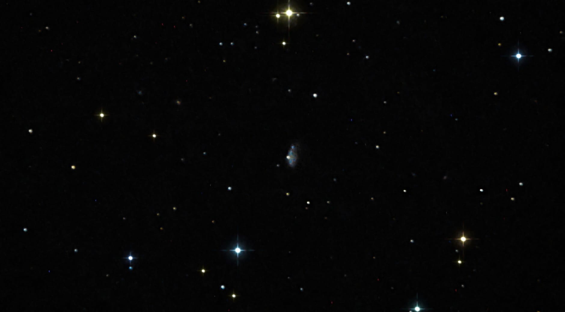 VV 497; cadena de galaxias